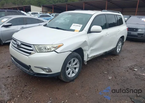 2012 Toyota Highlander Base V6 из США, поврежденный, VIN 5TDZK3EHXCS083195